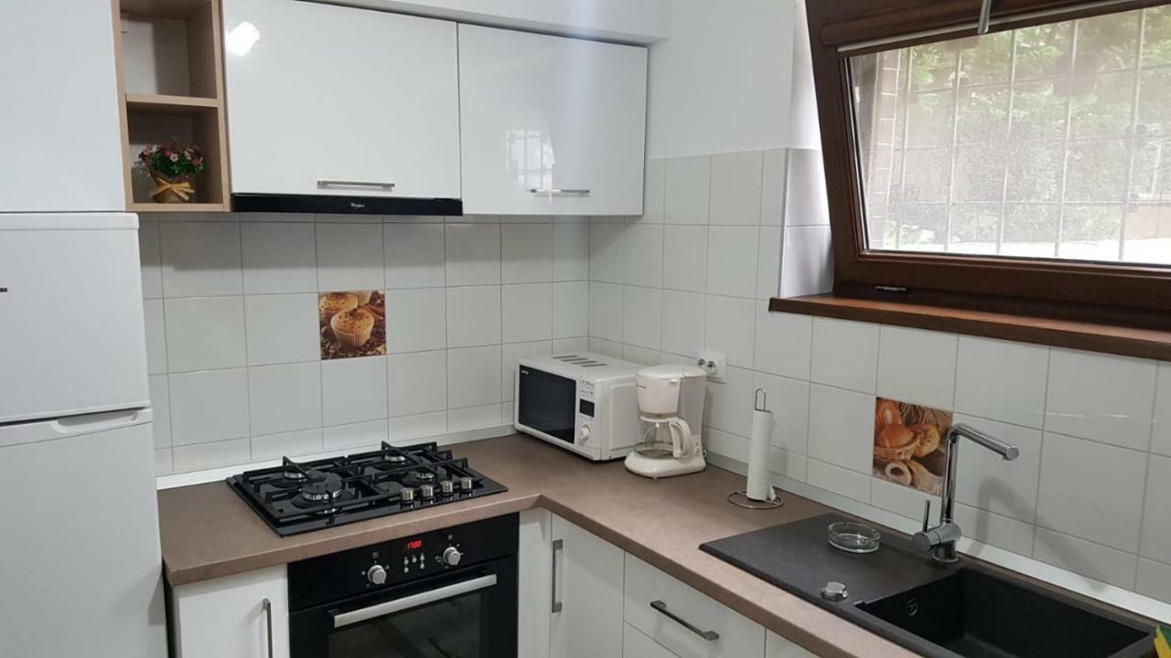 Tina Apartament 2 Craiova Ngoại thất bức ảnh